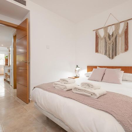 C55 Cosy Apartment Close To The Beach マラガ エクステリア 写真